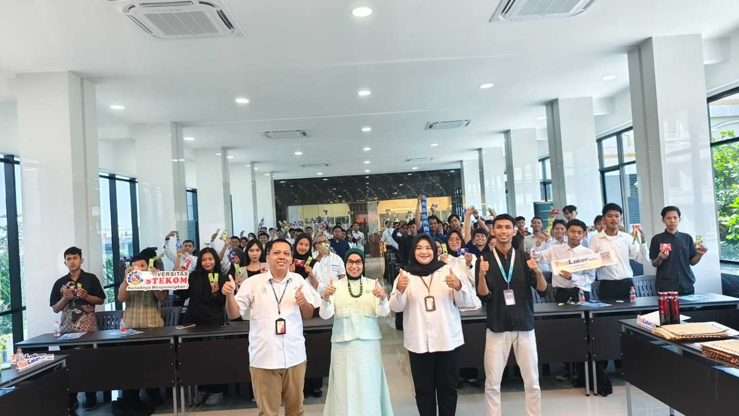 Kegiatan mahasiswa Universitas STEKOM